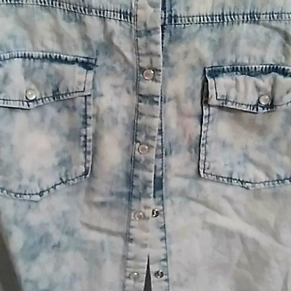 Bongo button down - Picture 4 of 4